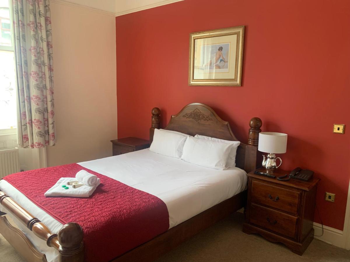 The Shakespeare Deluxe Hotel And Caribbean Restaurant Halifax Dış mekan fotoğraf